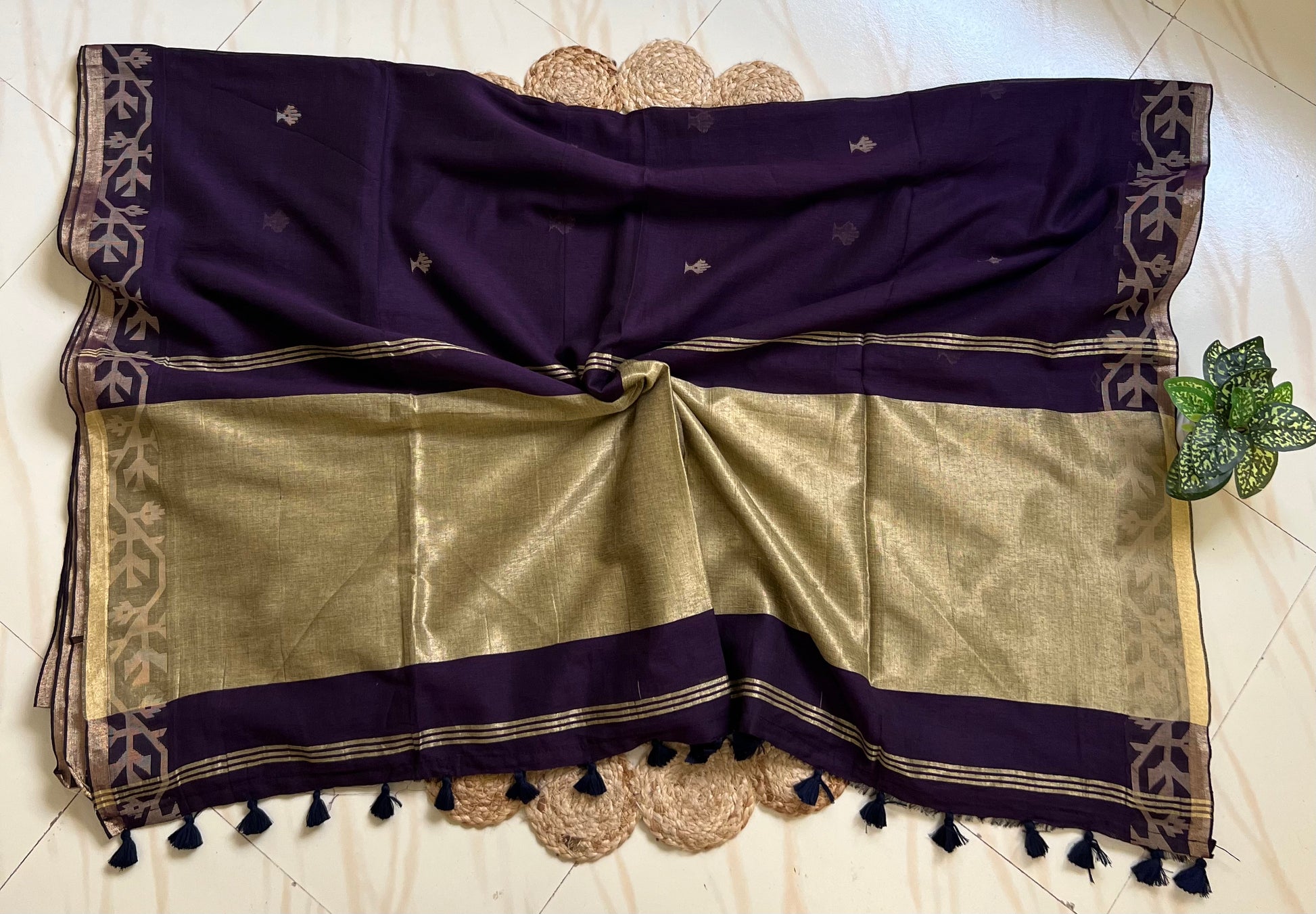 Royal purple jamdani sari zari pallu with stripes and tassels